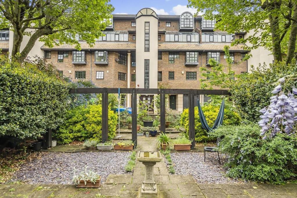 Apartment Modern 3 Bedroom, 3 Bathroom, Parking, River View