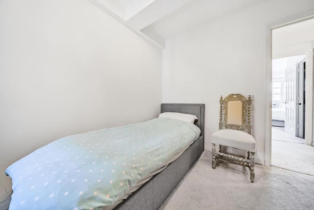 Modern 3 Bedroom, 3 Bathroom, Parking, River View Appartamento *